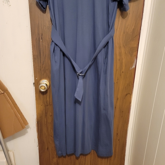 Uniqlo Belted Tee-shirt Dress - Picture 2 of 7